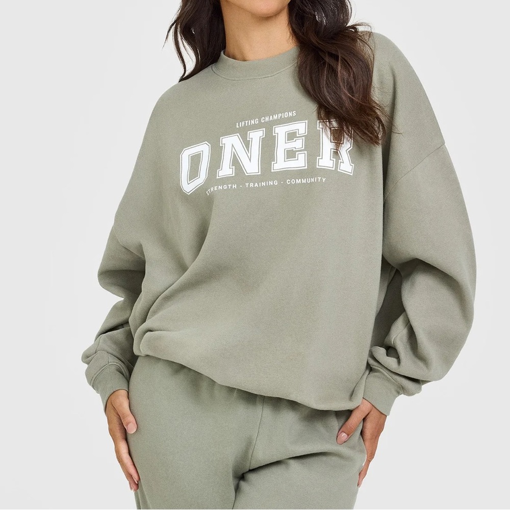 ONER ACTIVE MID WEIGHT SWEATSHIRT WITH PRINTED LOGO